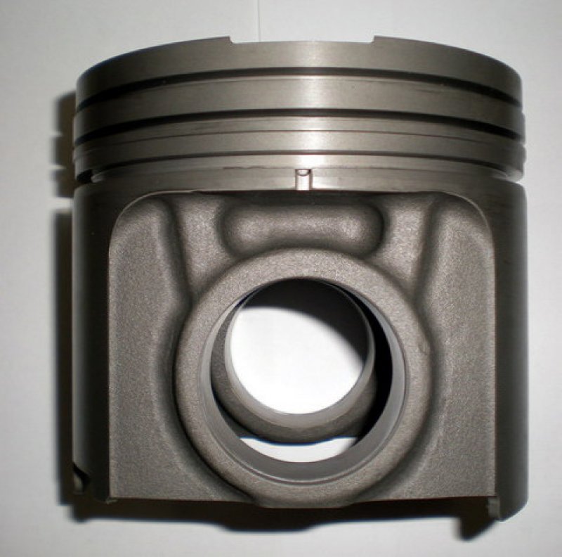 Piston